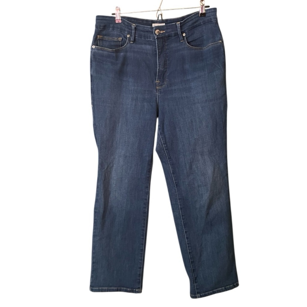 Good American Straight Leg Ankle Jeans‎